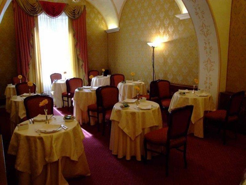 Liberty Hotel Catania Restaurant photo