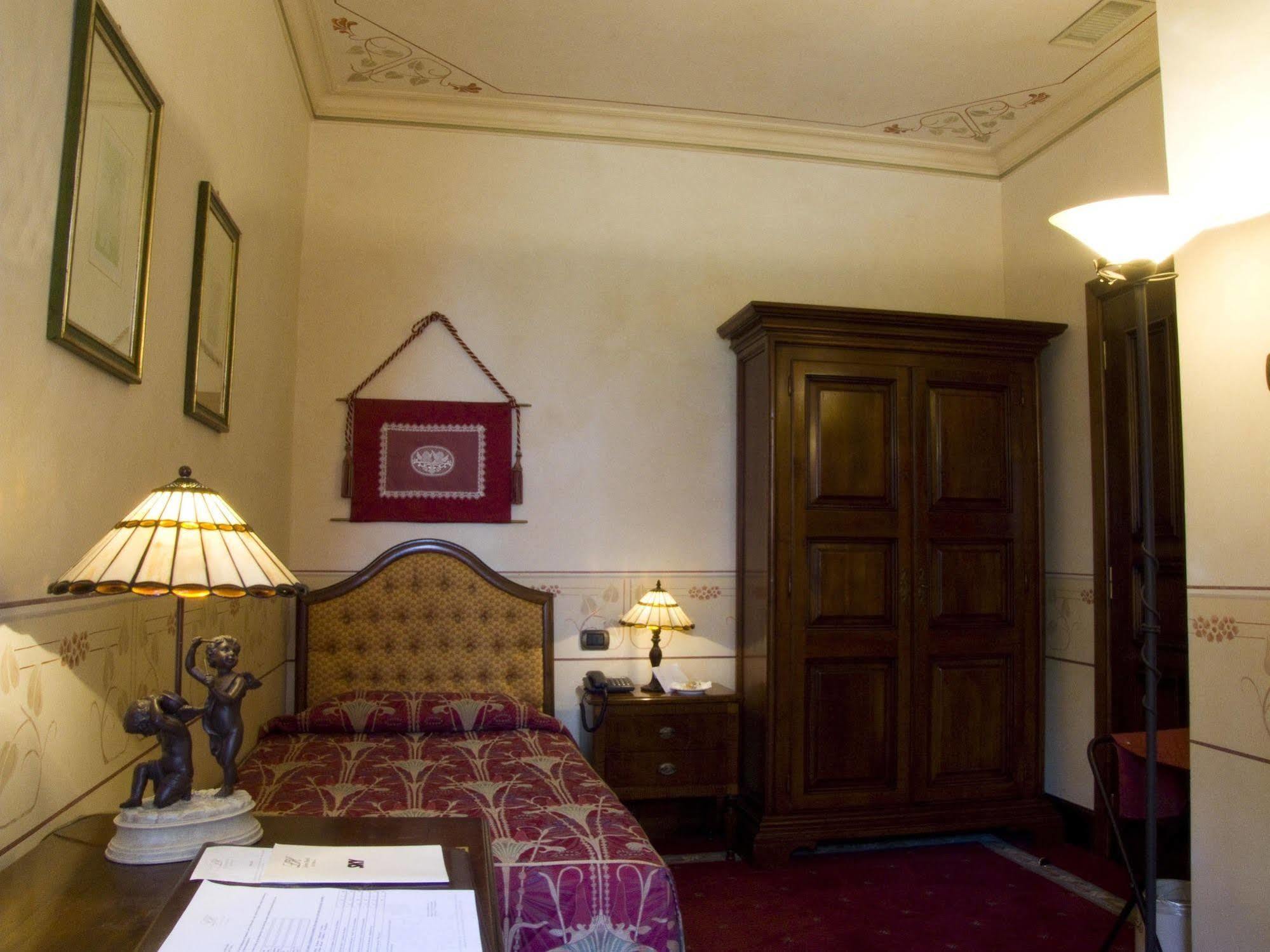 Liberty Hotel Catania Exterior photo